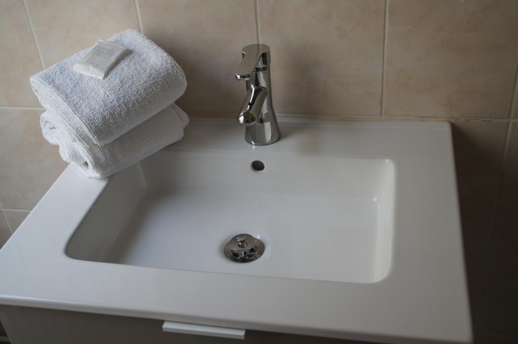 Hotel La Petite Cour Trouville-sur-Mer Zimmer foto